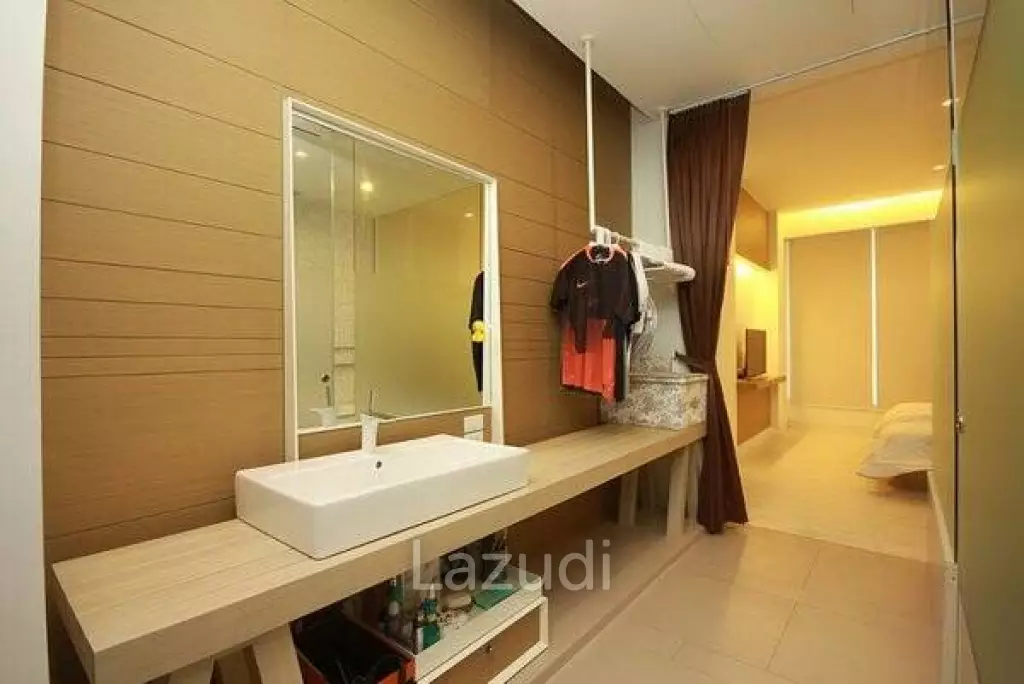 2 Bed Sea View Condo