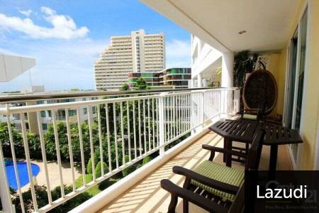 2 Bed Beachfront Condo with Nice View in Town