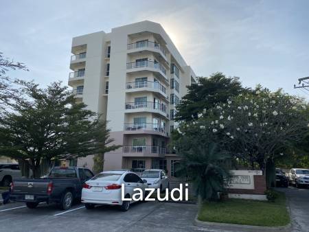 Flame Tree: 1 Bedroom Condo Flame Tree: 1 Bedroom Condo