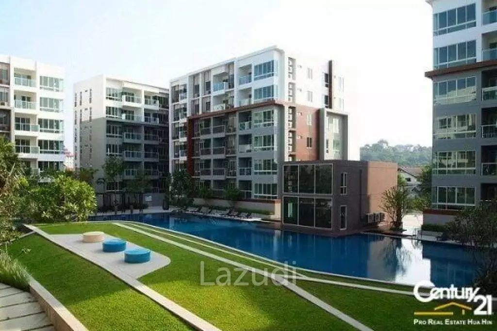 2 Bed Condo with Sea View