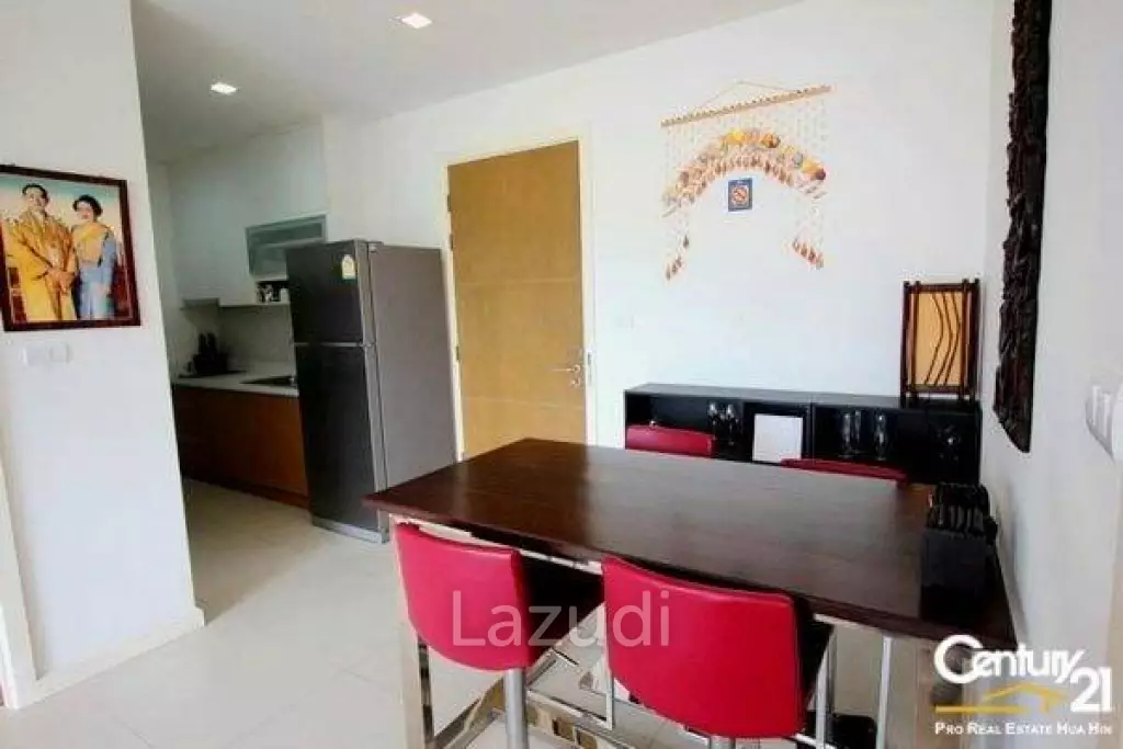 2 Bed Condo with Sea View
