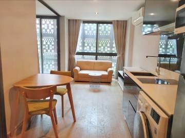 1 Bed 28 SQ.M. Altitude Samyan - Silom