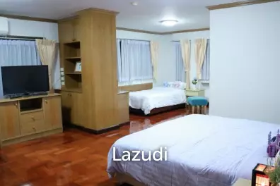 3 Bed 2 Bath 236 SQ.M Baan Arthit Apartment