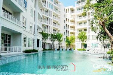 2 Bed Condo with Sea View