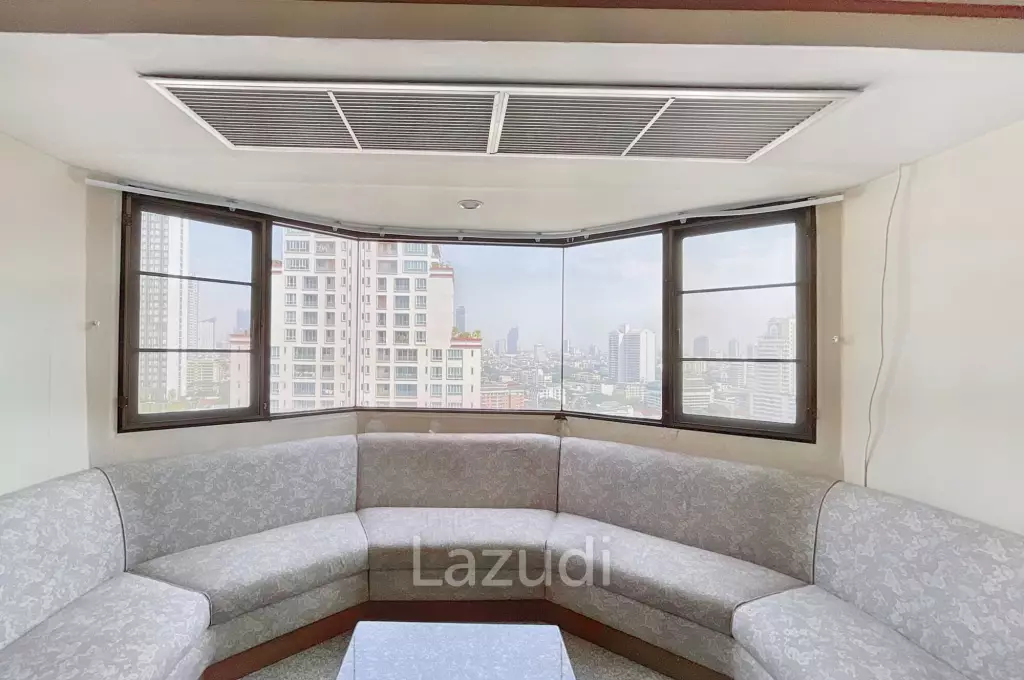 3  Bed 3 Bath 265 SQ.M Baan Suanpetch