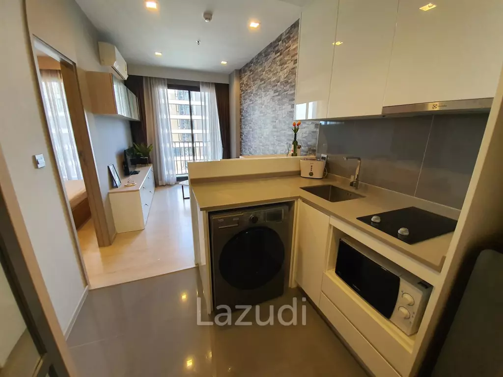1 Bed 1 Bath 35 SQ.M  M Thonglor 10