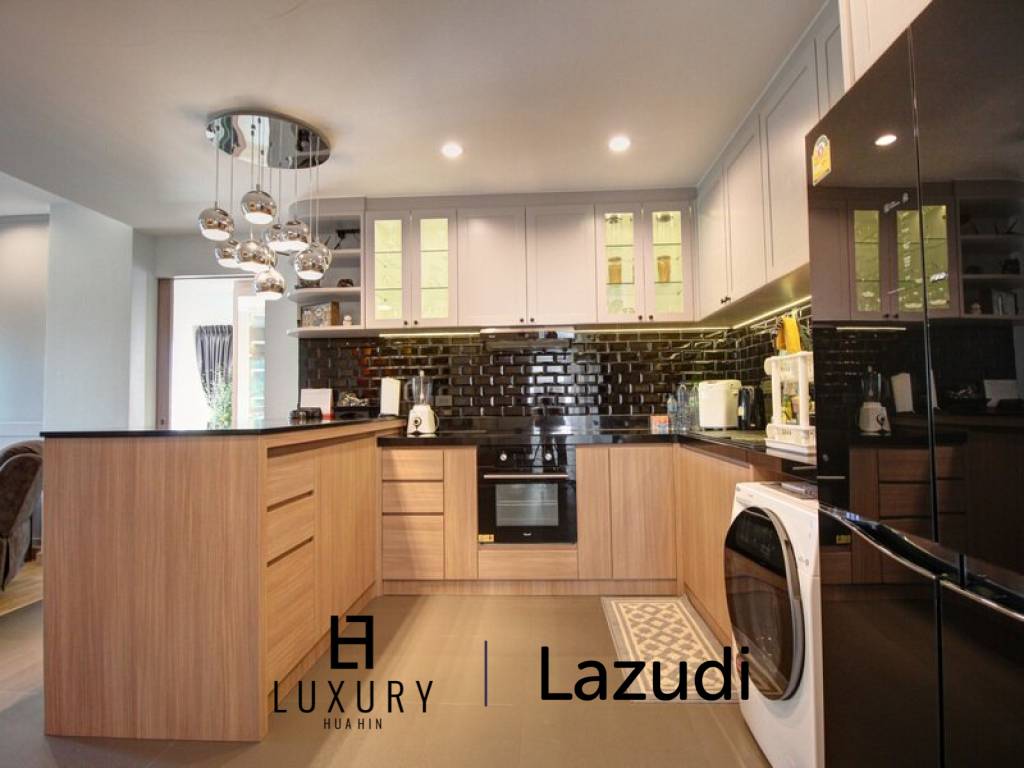 2 Bed 2 Bath Luxurious Condo in Sam Roi Yot