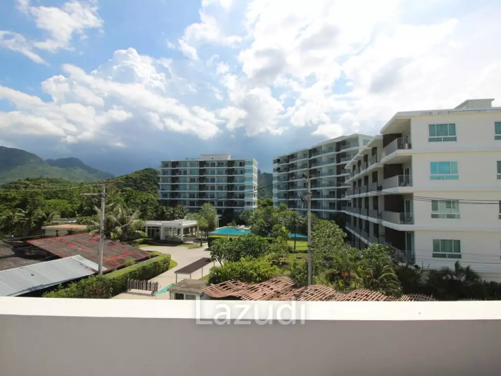 2 Bed 2 Bath Luxurious Condo in Sam Roi Yot