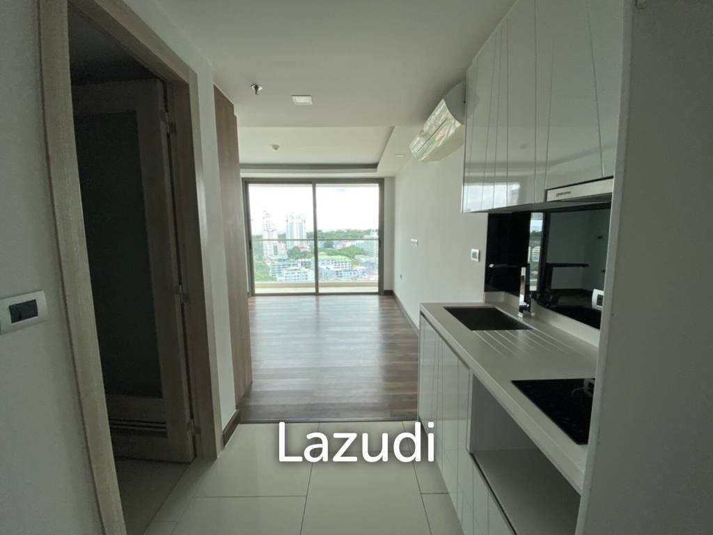 Studio 1 Bath 30.06 SQ.M The Peak Towers B