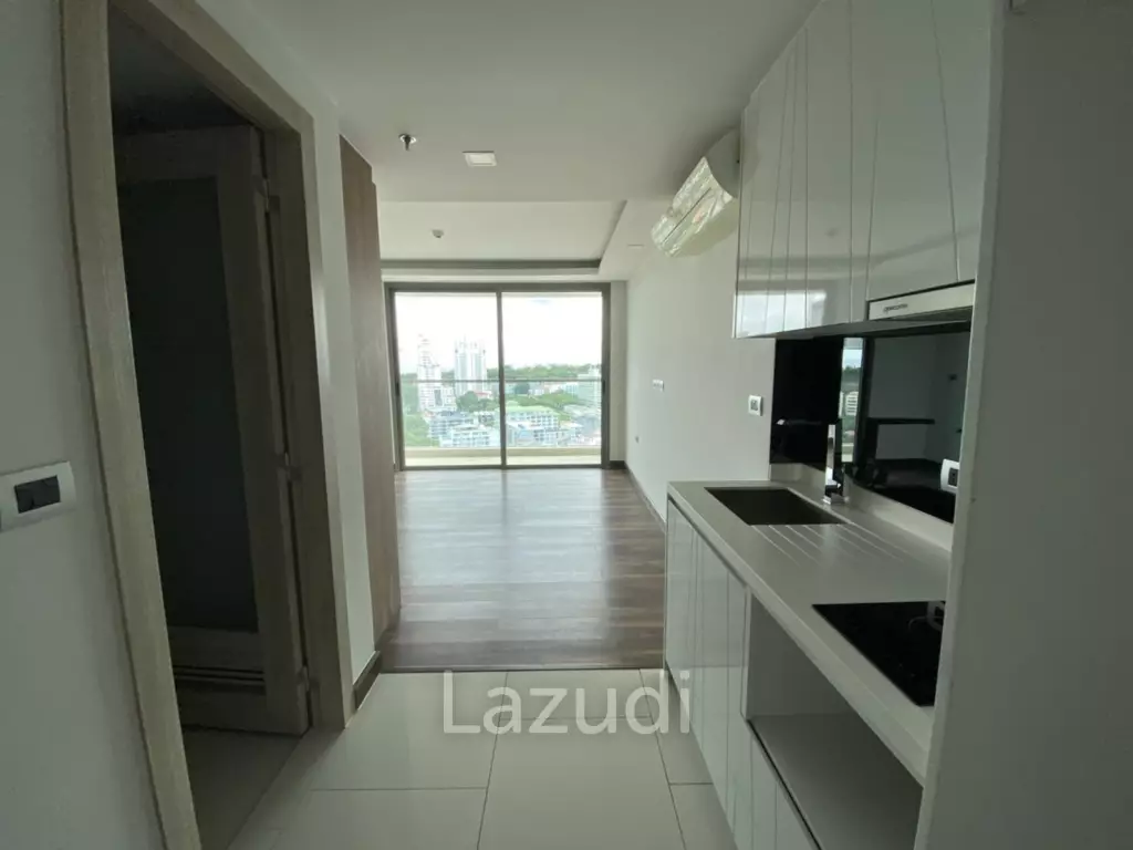 Studio 1 Bath 30.06 SQ.M The Peak Towers B