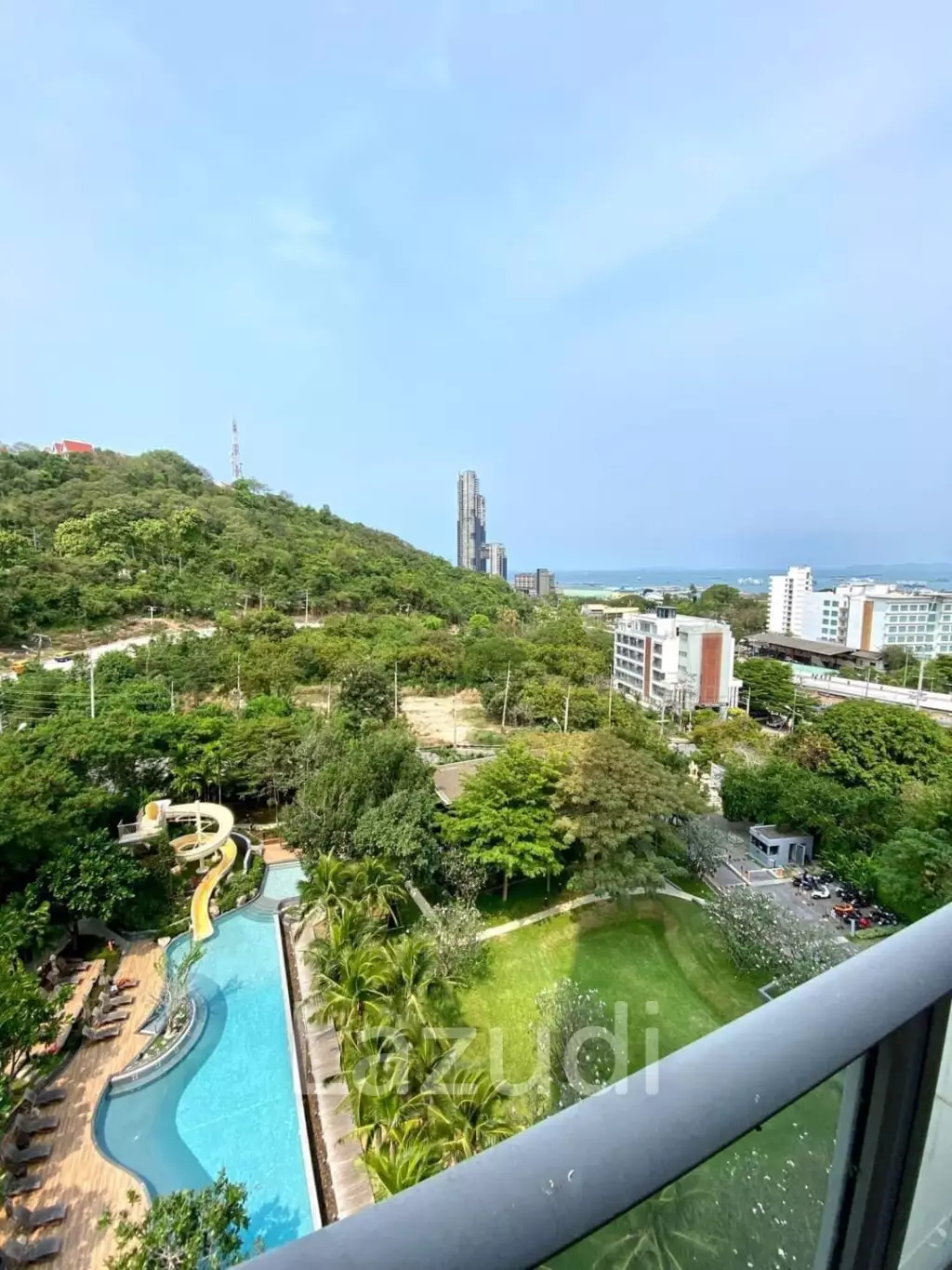 2 Bedrooms 2 Bathrooms, 62 sqm, Unix Condominium