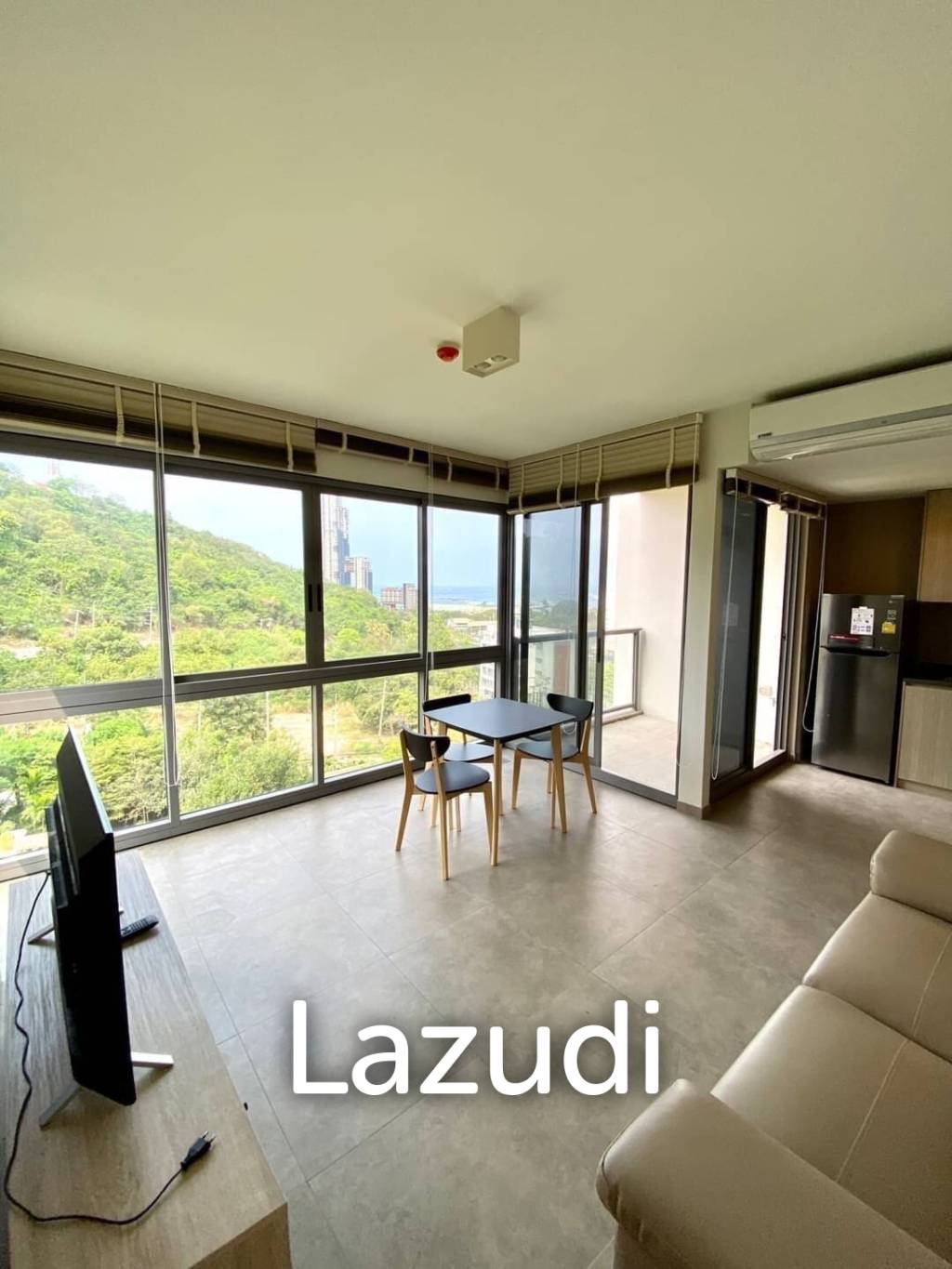 2 Bedrooms 2 Bathrooms, 62 sqm, Unix Condominium