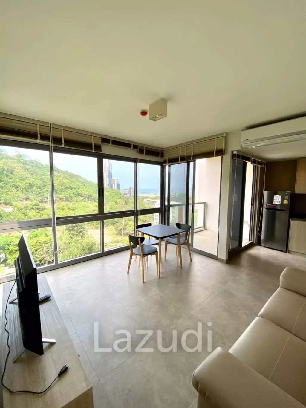 2 Bedrooms 2 Bathrooms, 62 sqm, Unix Condominium
