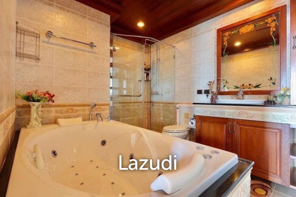 2 Bed 3 Bath 189 SQ.M Royal Cliff Garden