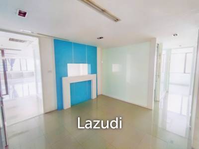Office For Sale+Rent 558 SQ.M at Ocean Tower 1