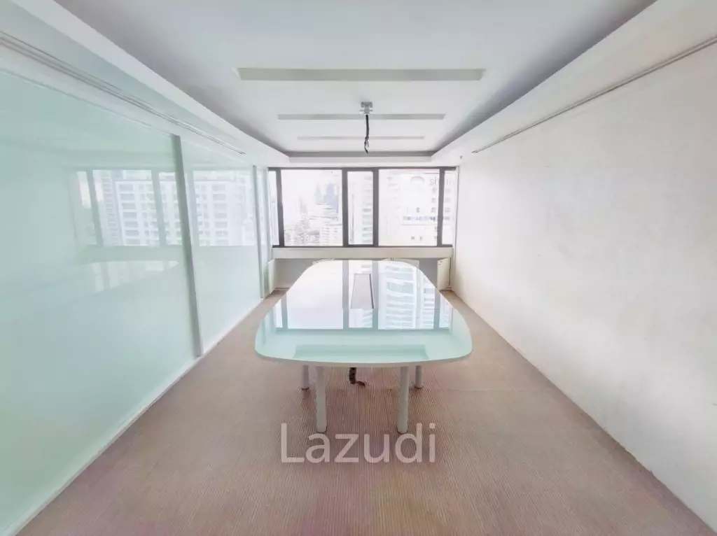 Office For Sale+Rent 558 SQ.M at Ocean Tower 1