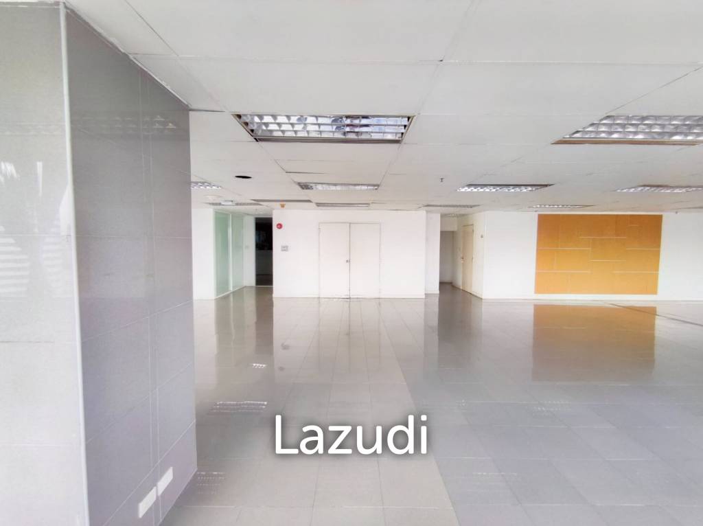 Office For Sale+Rent 558 SQ.M at Ocean Tower 1