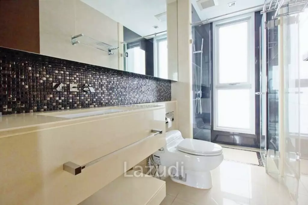 2 Bed 2 Bath 76 SQ.M The Address Asoke