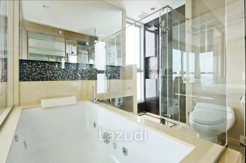 2 Bed 2 Bath 76 SQ.M The Address Asoke