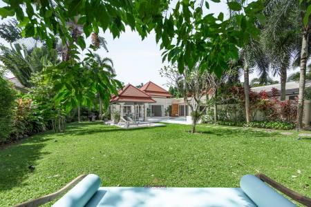 Luxurious Sai Taan Villa in Choeng Thale, Phuket