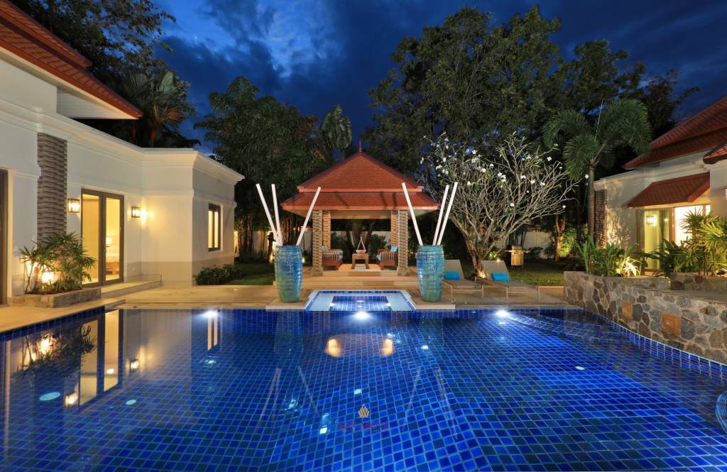 5 bedroom villa - Thai company - Sai Taan