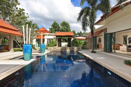 5 bedroom villa - Thai company - Sai Taan