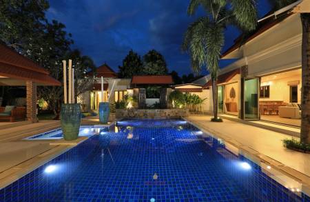 5 bedroom villa - Thai company - Sai Taan