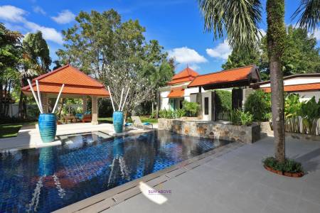 5 bedroom villa - Thai company - Sai Taan