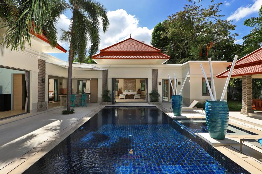 5 bedroom villa - Thai company - Sai Taan