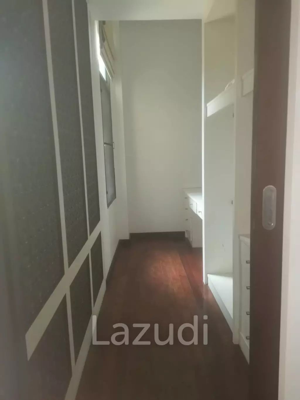 3 Bedrooms 3 Bathrooms ,928 sqm, Horseshoe point