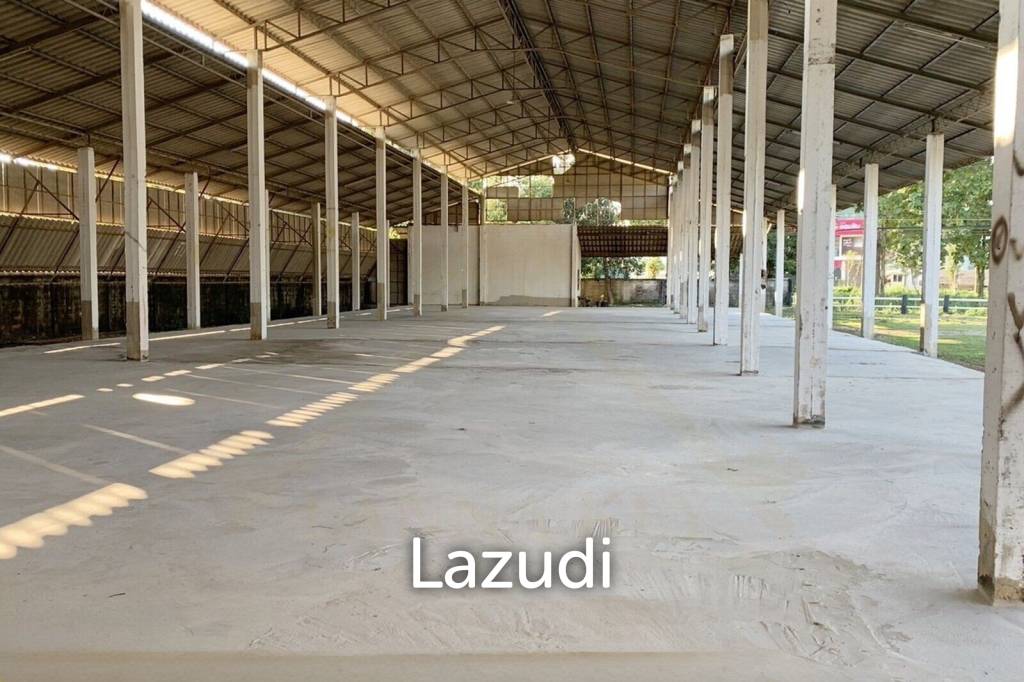Sell/Rent 7 rai land close to the main road.