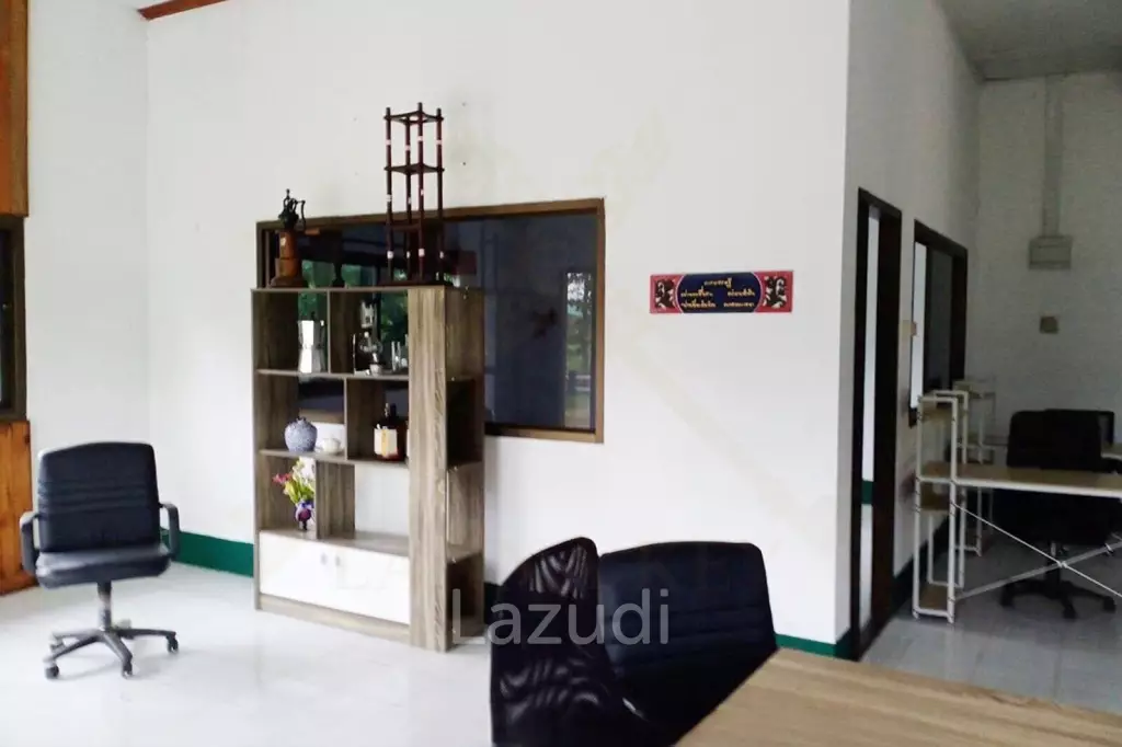 Sell/Rent 7 rai land close to the main road.