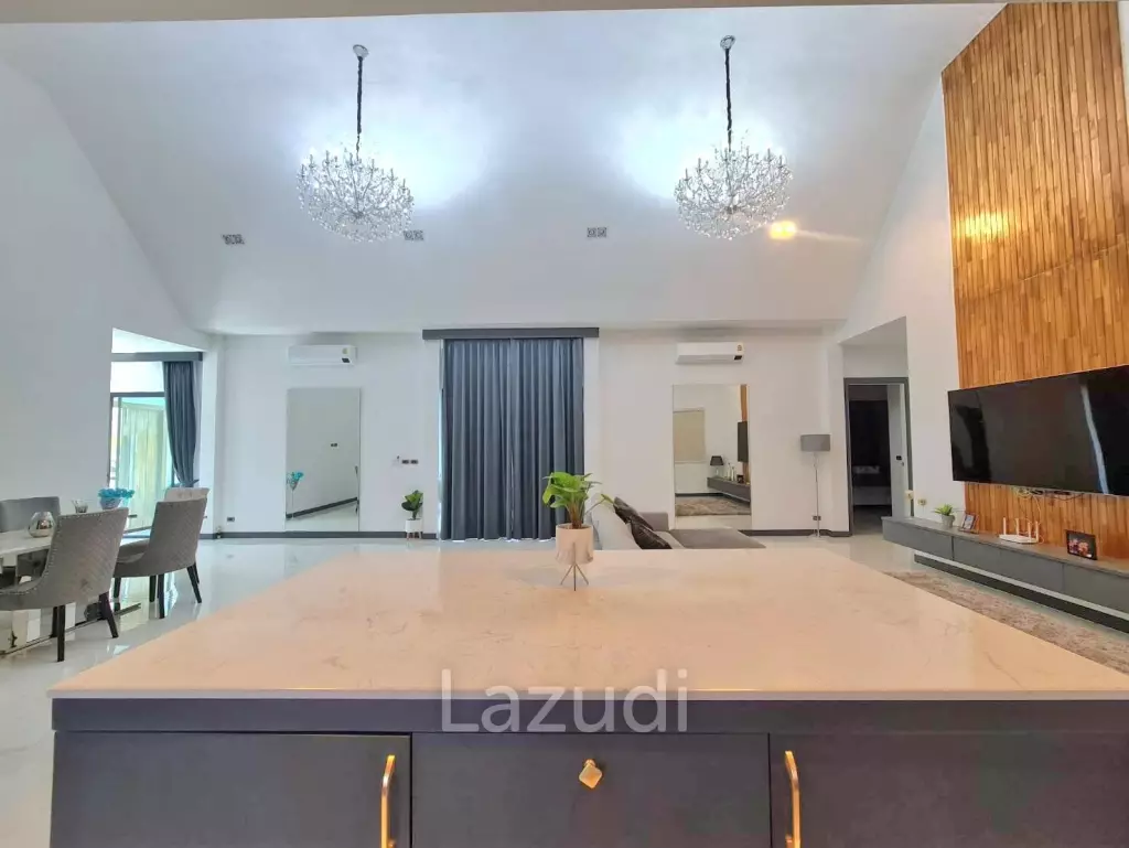 3 Bedrooms 3 Bathrooms,544 sqm,Baan Mae 1 Pool Villa