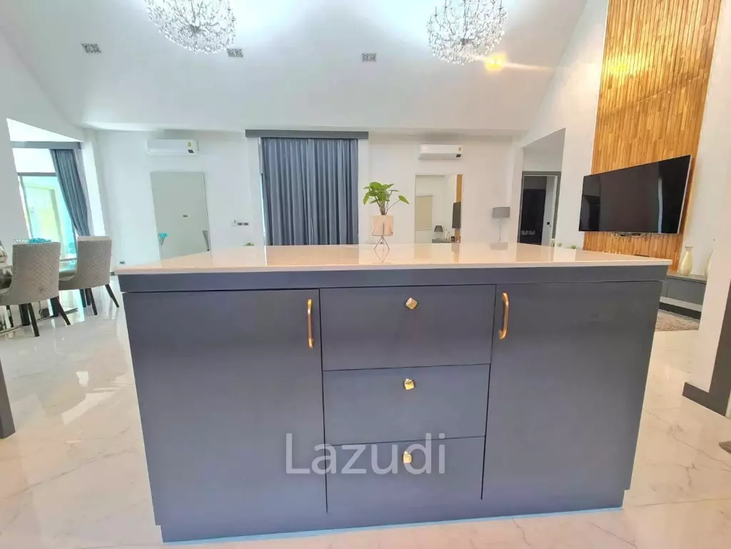 3 Bedrooms 3 Bathrooms,544 sqm,Baan Mae 1 Pool Villa