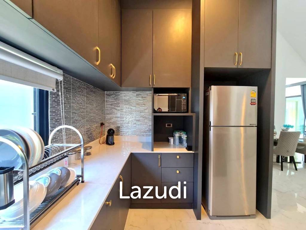 3 Bedrooms 3 Bathrooms,544 sqm,Baan Mae 1 Pool Villa