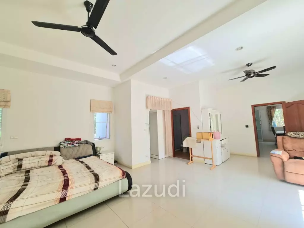 5 Bedrooms 5 Bathrooms,760 sqm, Siam country Club