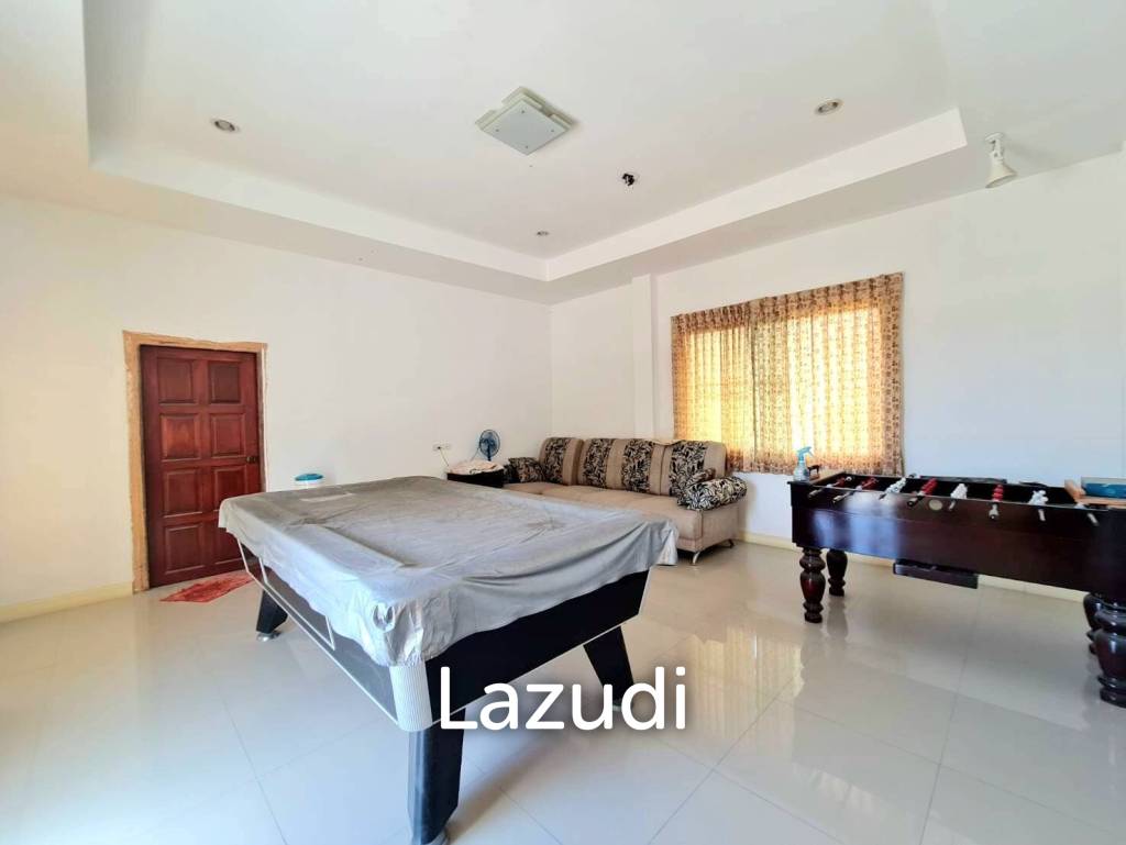 5 Bedrooms 5 Bathrooms,760 sqm, Siam country Club