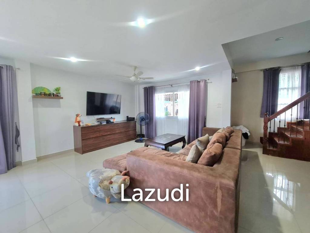 5 Bedrooms 3 Bathrooms, 400 sqm , Pool villa Bang salay
