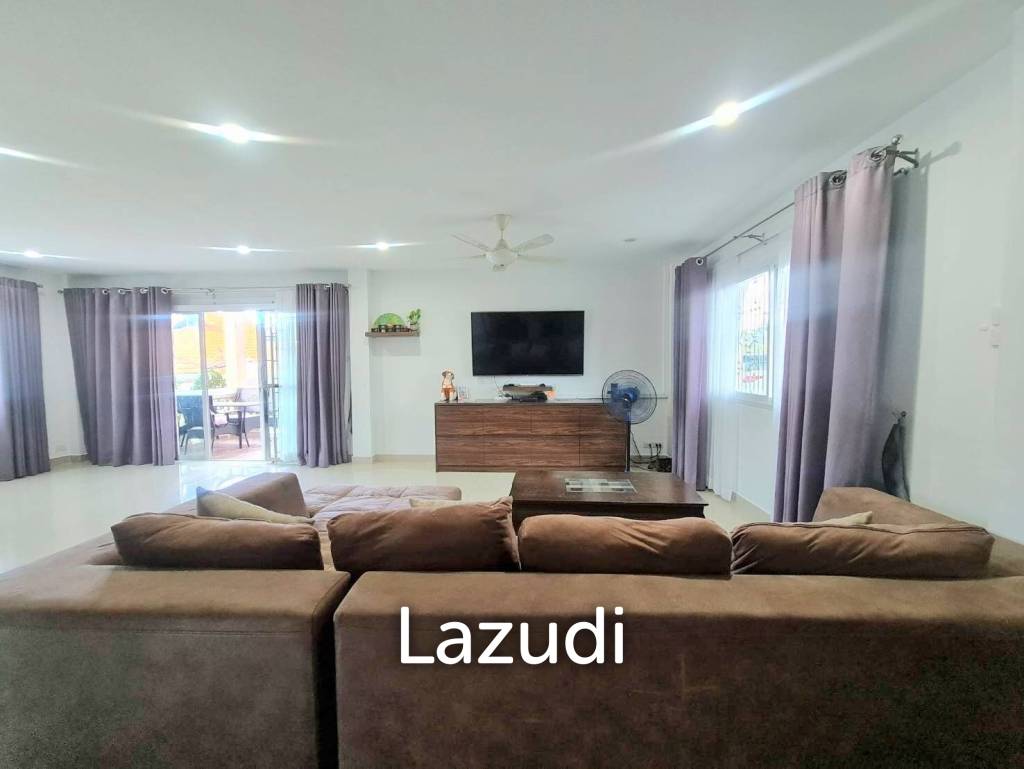 5 Bedrooms 3 Bathrooms, 400 sqm , Pool villa Bang salay