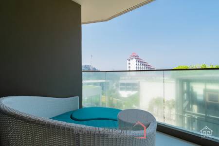 VERANDA RESIDENCE HUA HIN : 3 bed luxury condo