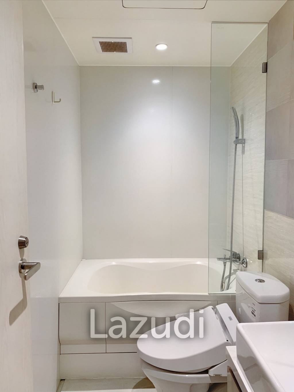 1 Bed 1 Bath 35 SQ.M Runesu Thonglor 5