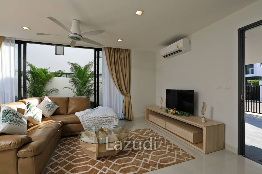 3 BEDROOM TOWNHOUISE - LAGUNA PARK 2