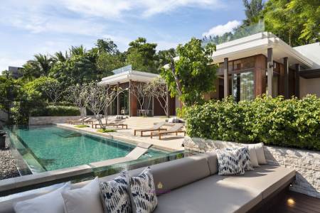 EXCLUSIVE 4 BEDROOM SEA VIEW VILLA - LAYAN