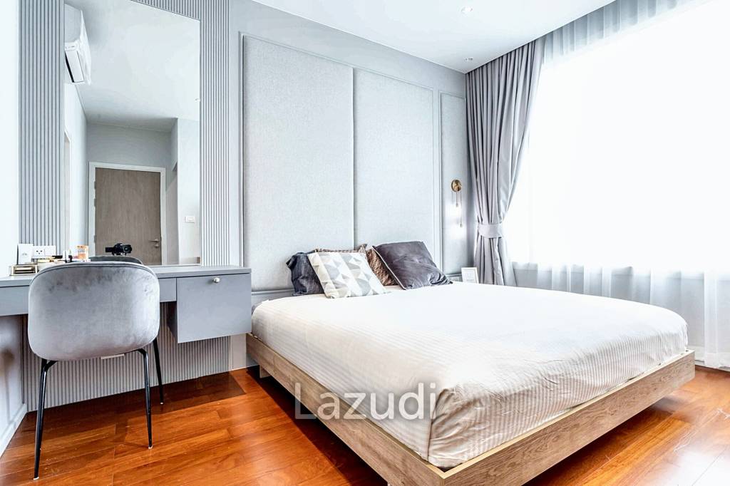 2 Bed 2 Bath 77 SQ.M Wind Sukhumvit 23