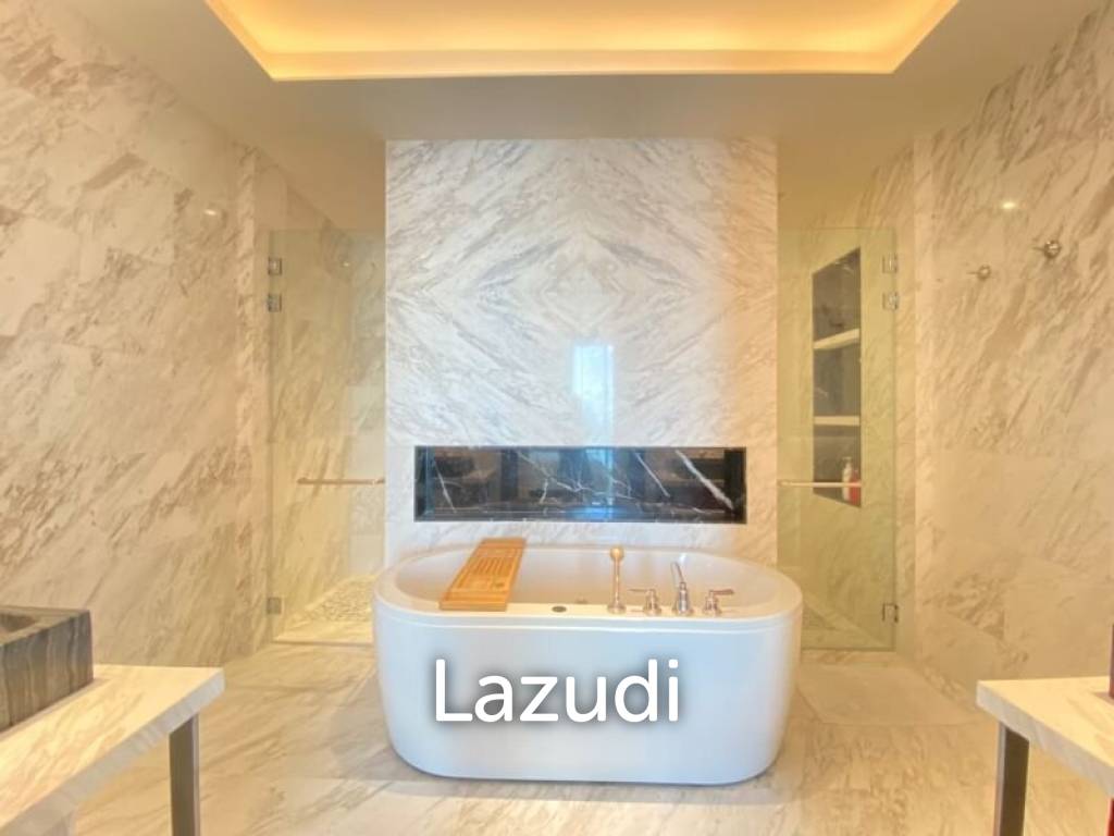 The Residences at Mandarin Oriental / 2bed 3bath
