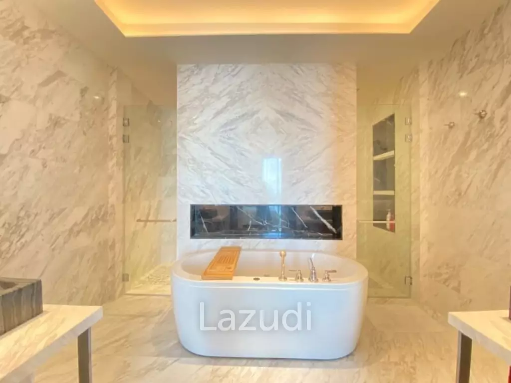 The Residences at Mandarin Oriental / 2bed 3bath