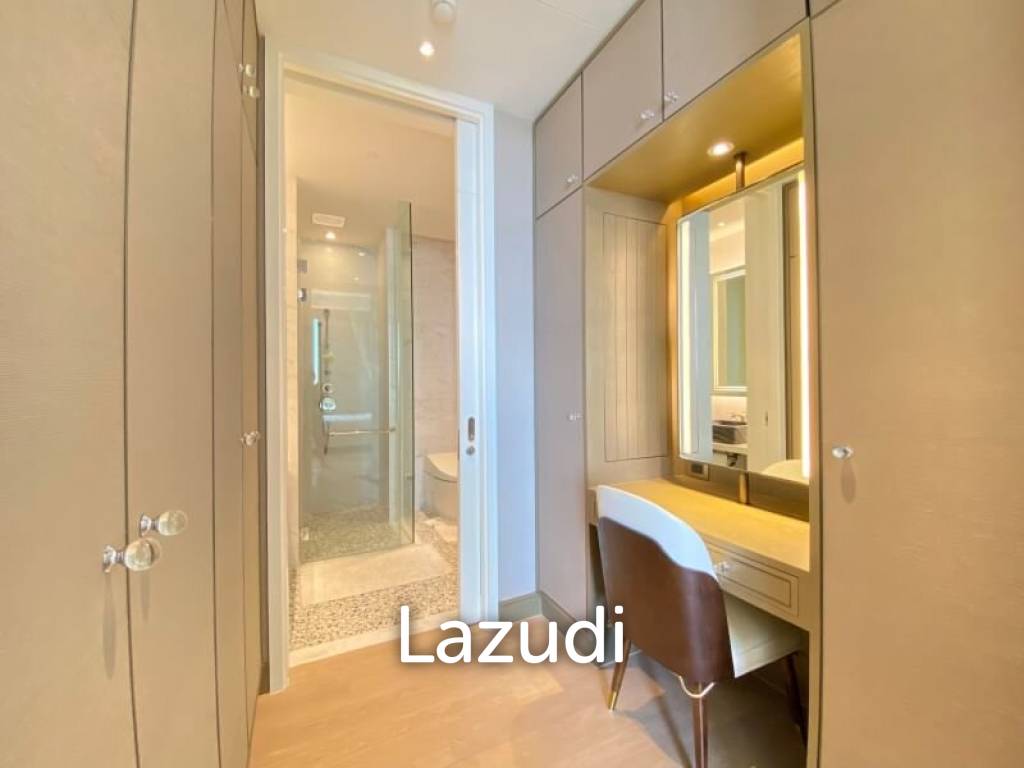The Residences at Mandarin Oriental / 2bed 3bath