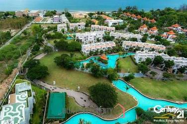1 Bed Pool View Condo