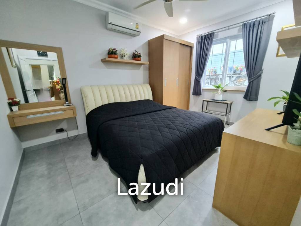 4 Bedrooms 6 Bathrooms, 800 sqm, Phoenix Golf Coruse