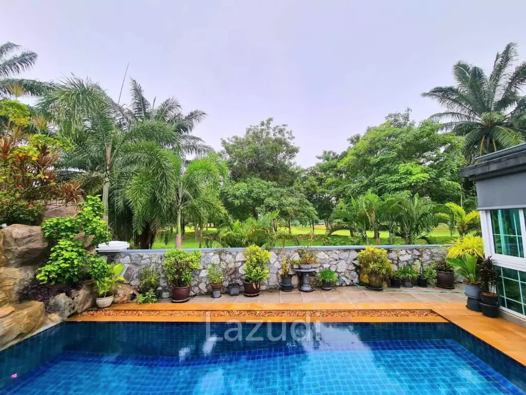 4 Bedrooms 6 Bathrooms, 800 sqm, Phoenix Golf Coruse